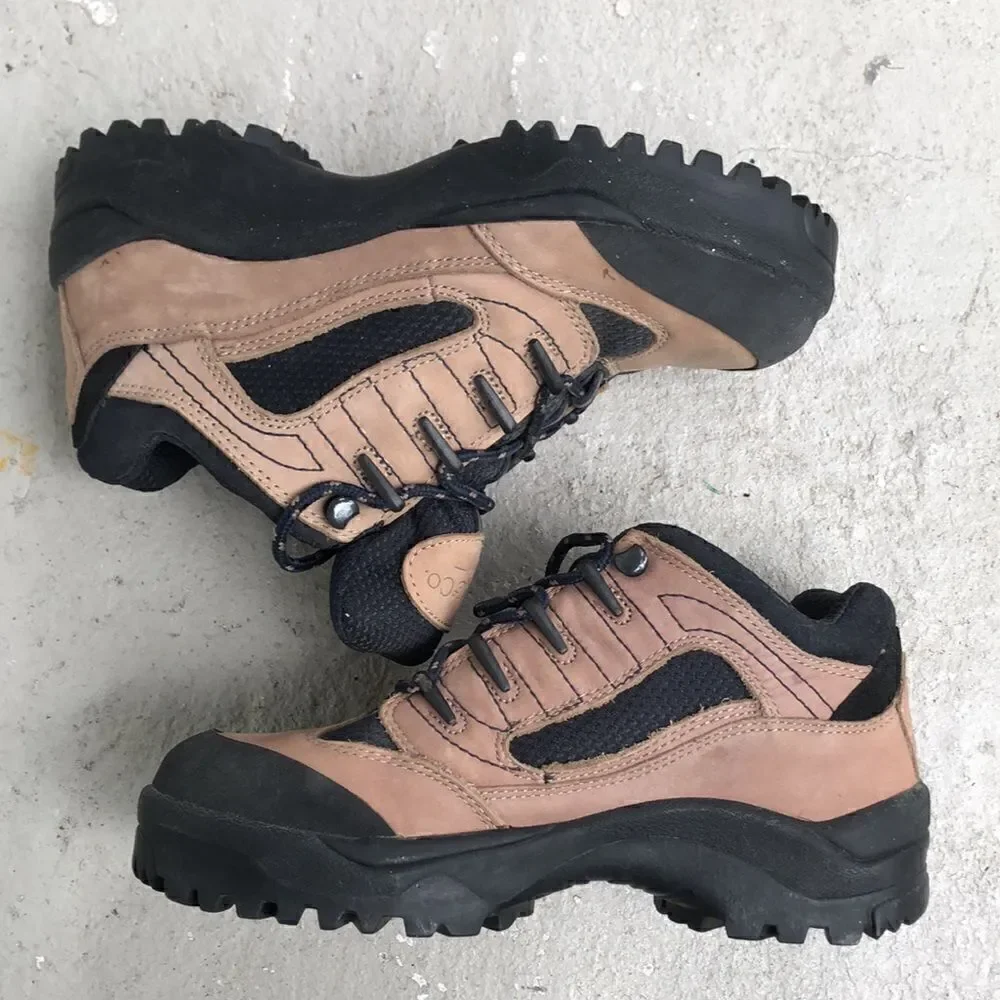 Bass Hiking boots